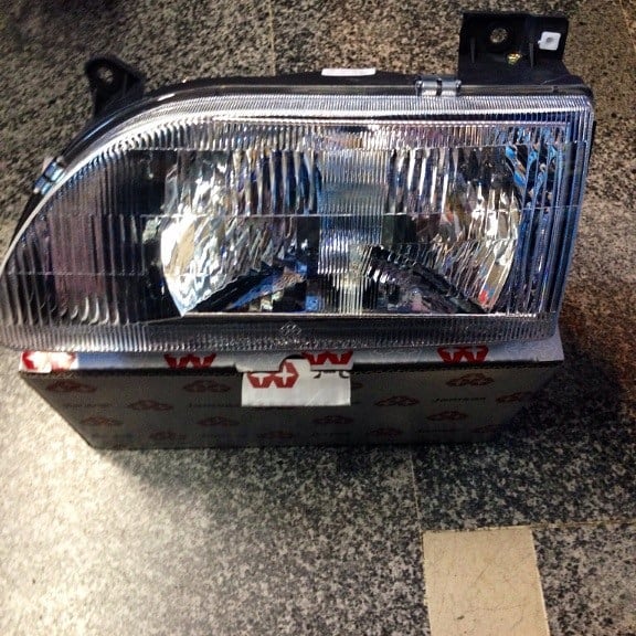 چراغ جلوی پرایدصبا